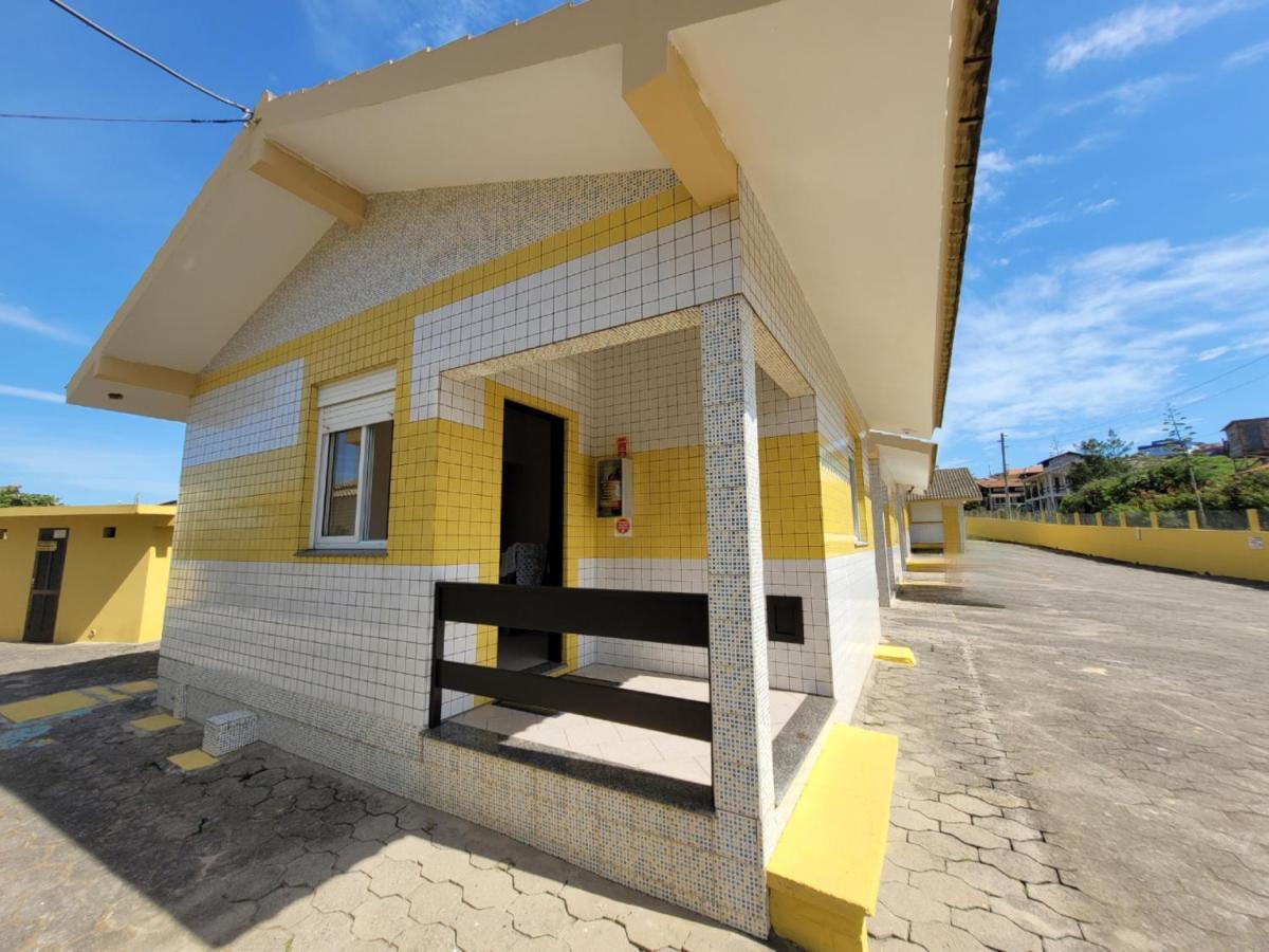 Pousada Genoveva - Apto Com Um Dormitorio Farol de Santa Marta Luaran gambar
